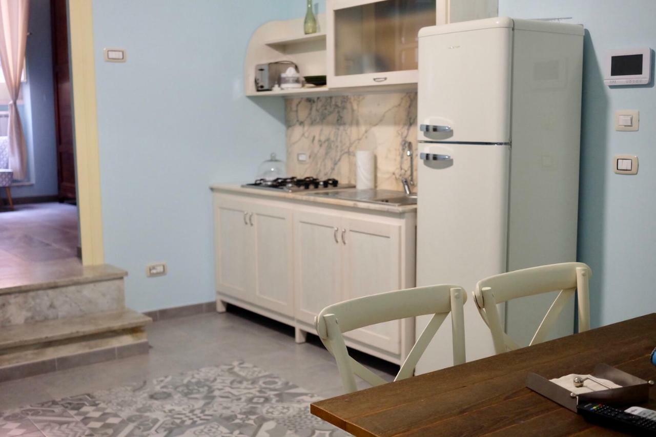 4 Balconi Liberty Apartments Лечче Екстер'єр фото