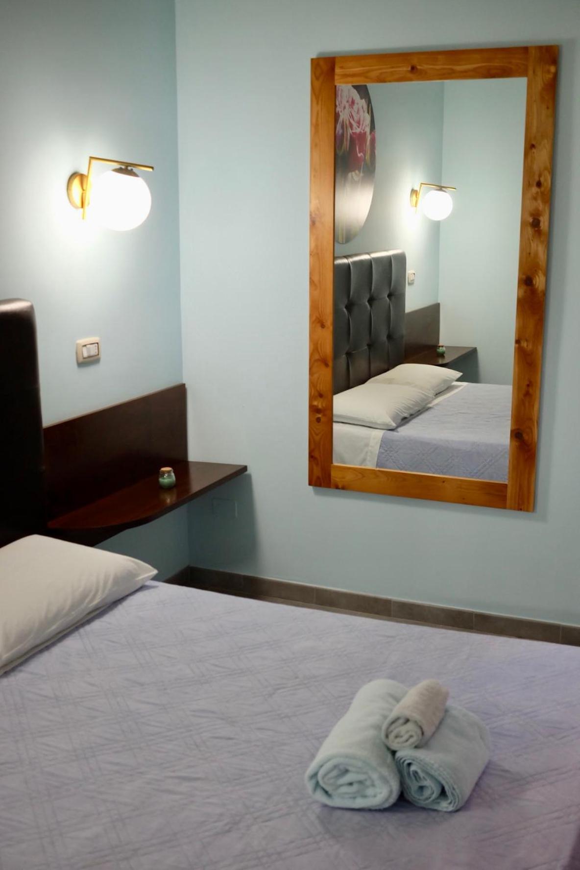 4 Balconi Liberty Apartments Лечче Екстер'єр фото