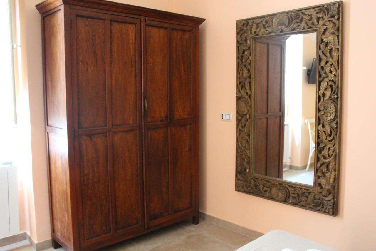 4 Balconi Liberty Apartments Лечче Екстер'єр фото