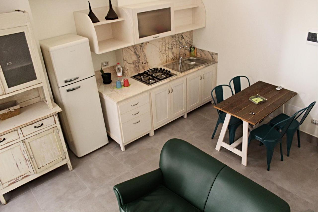 4 Balconi Liberty Apartments Лечче Екстер'єр фото
